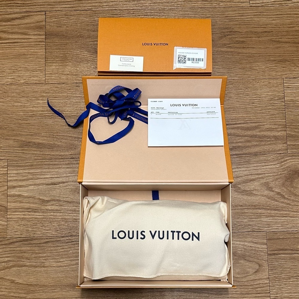 Louis Vuitton Horizon 50 Cover - Picture 15 of 15
